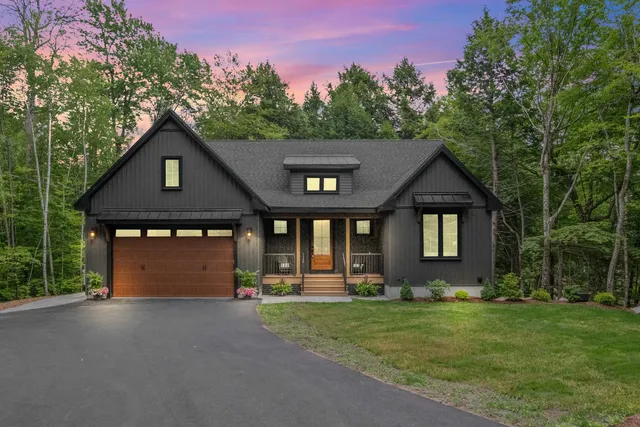 $1,180,000 | 44 Valley Road, Tuftonboro, NH 03816