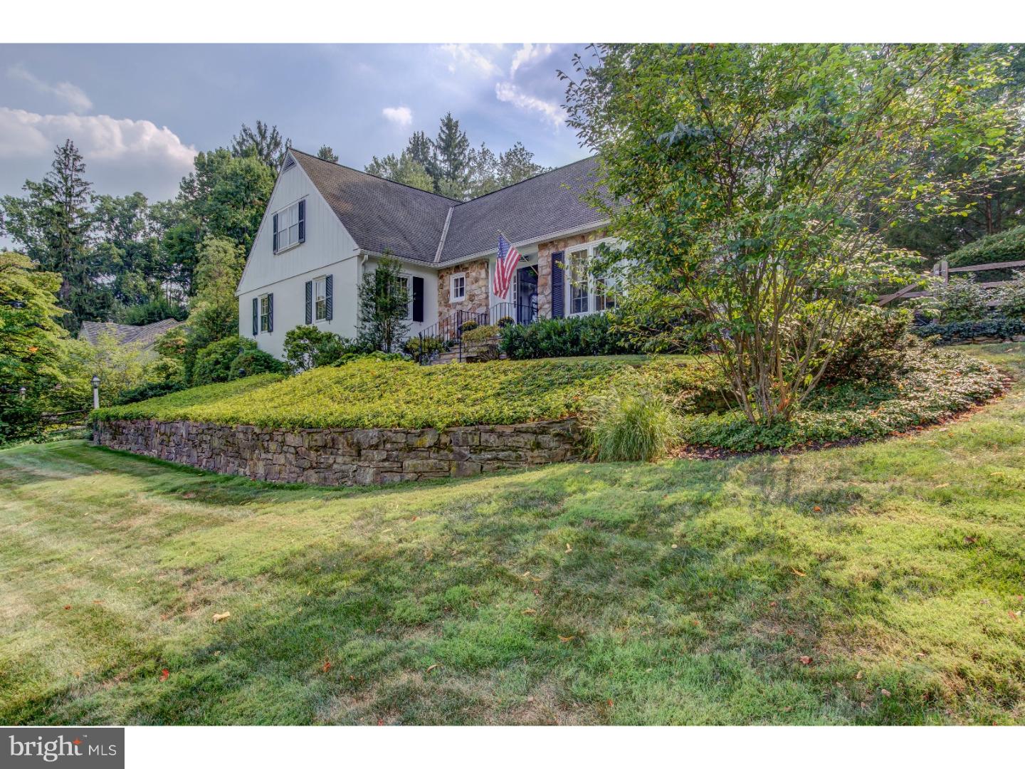 442 Timber Lane Devon, PA 19333 - Photo 1 of 23 Gallery Image 1