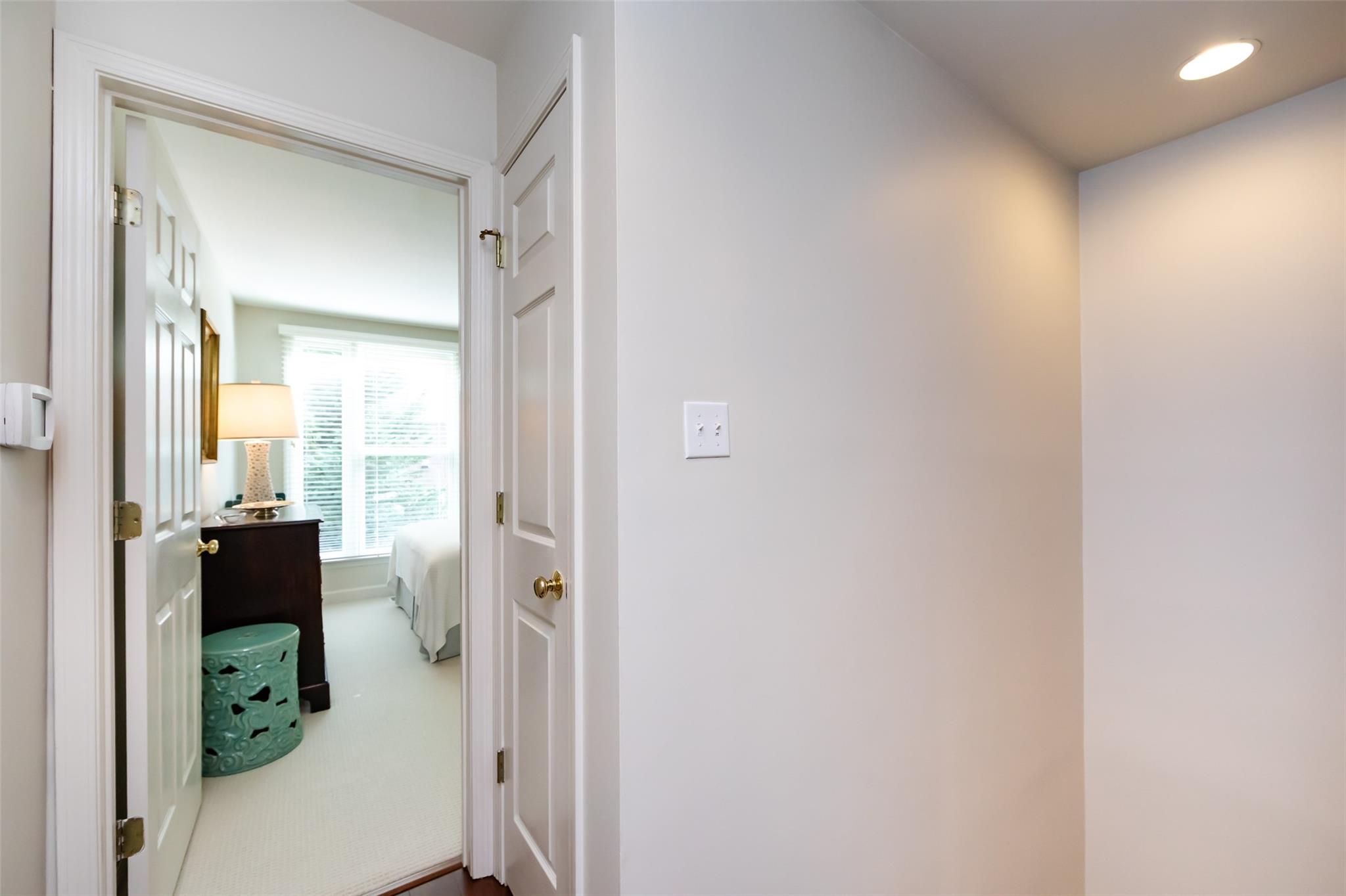 416 Queens Road, Unit 6 Charlotte, NC 28207 - Photo 23 of 37