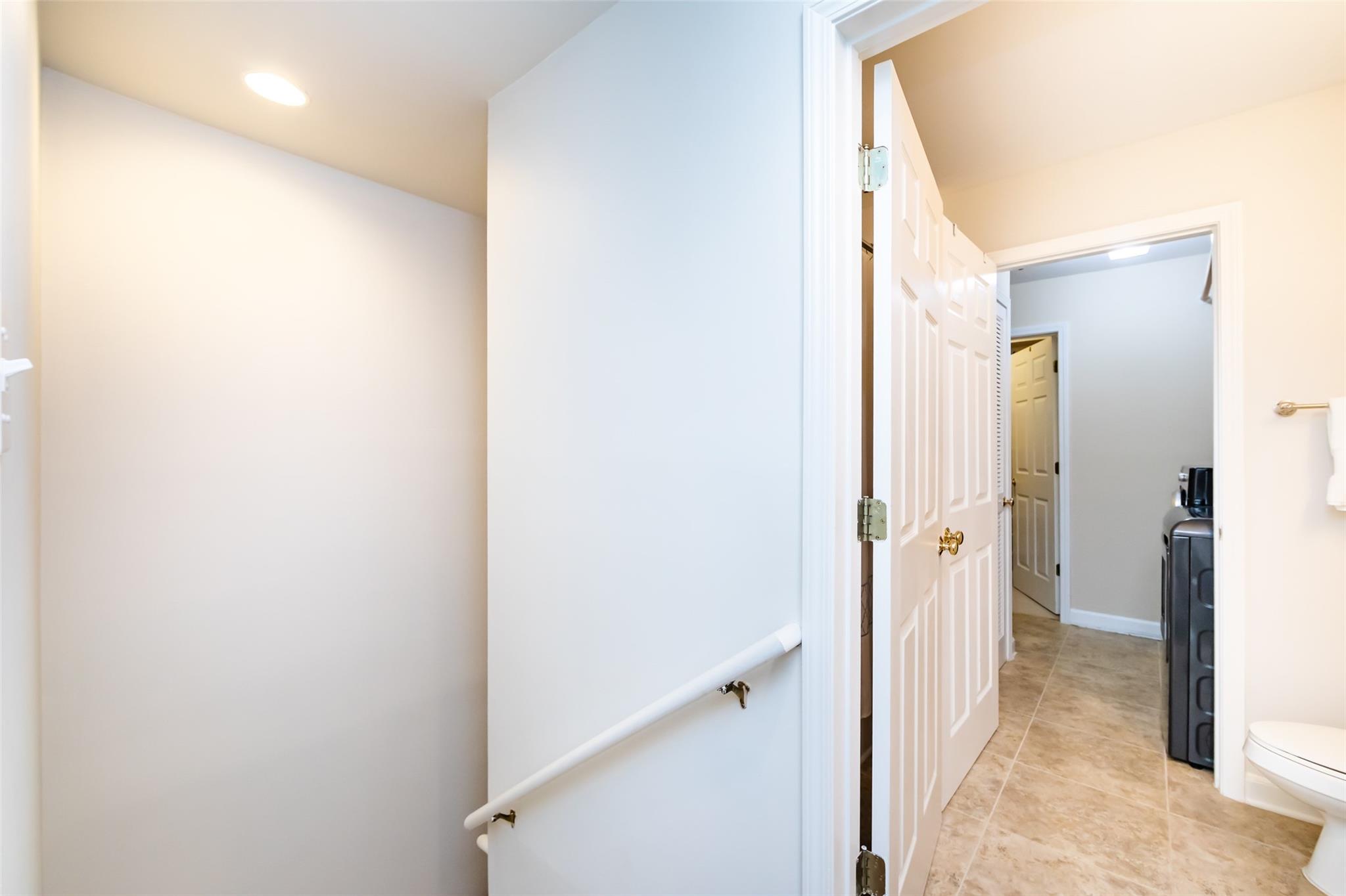 416 Queens Road, Unit 6 Charlotte, NC 28207 - Photo 24 of 37