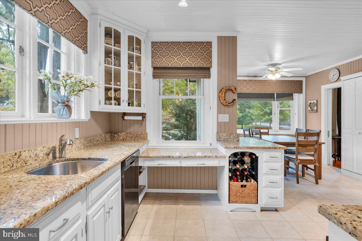 316 Chews Landing Road Haddonfield, NJ 08033 - Photo 16 of 55 Kitchen