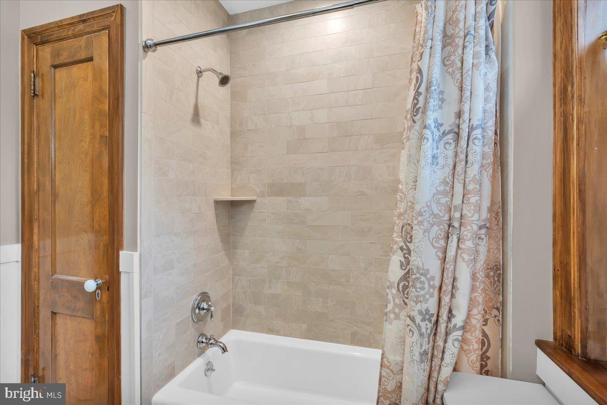 316 Chews Landing Road Haddonfield, NJ 08033 - Photo 20 of 55 Main Level Bathroom