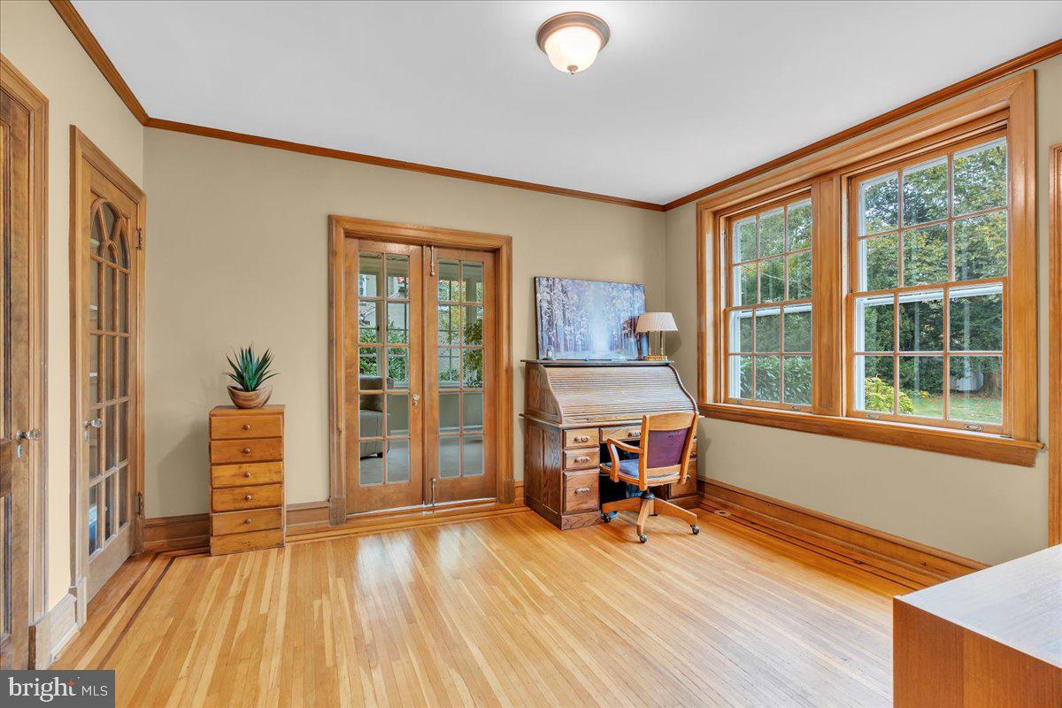 316 Chews Landing Road Haddonfield, NJ 08033 - Photo 21 of 55 Den/Office