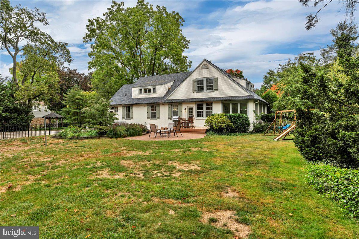 316 Chews Landing Road Haddonfield, NJ 08033 - Photo 41 of 55 Backyard