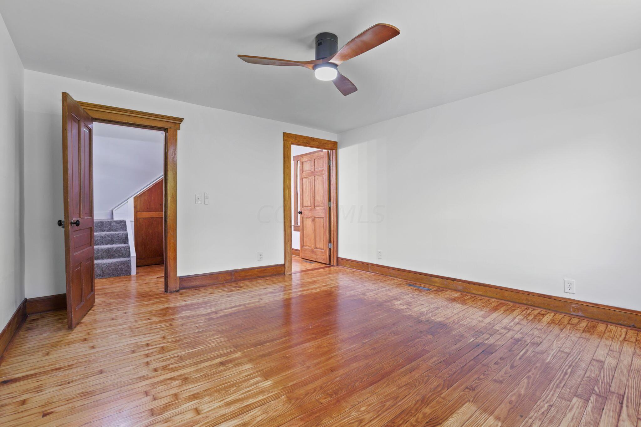 18240 Crawmer Road Southeast Newark, OH 43056 - Photo 29 of 69 First Floor Owner's Suite