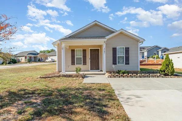 $270,000 | 3060 Camden Creek Drive, Raleigh, NC 27610