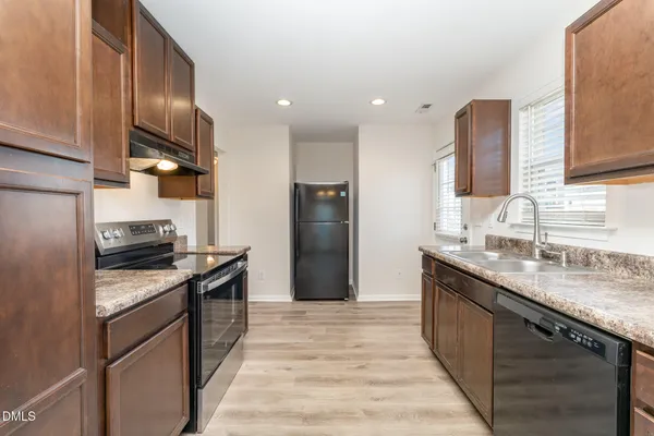 $270,000 | 3060 Camden Creek Drive, Raleigh, NC 27610