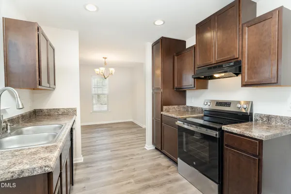 $270,000 | 3060 Camden Creek Drive, Raleigh, NC 27610