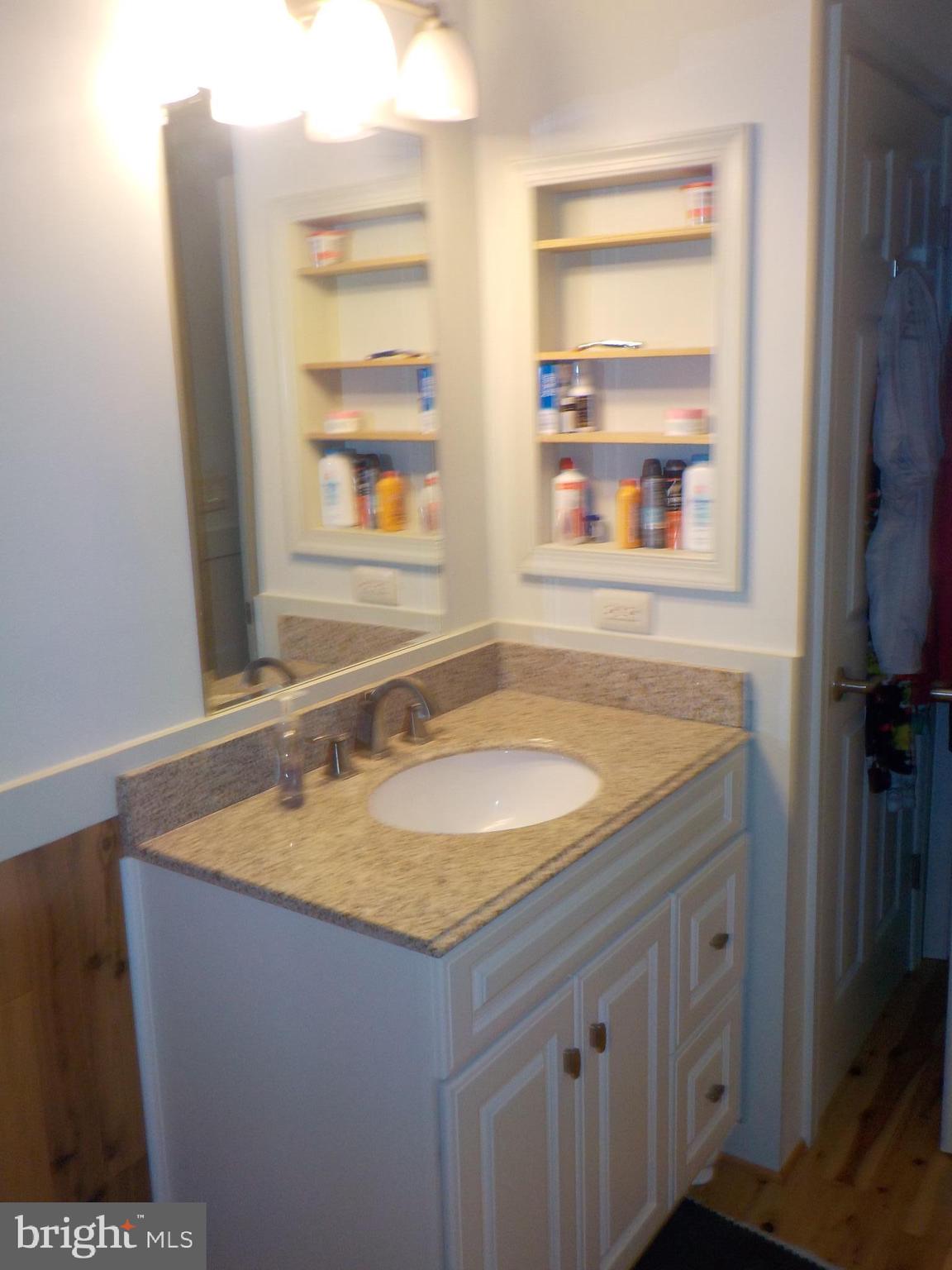4181 Osborne Road Hurlock, MD 21643 - Photo 9 of 34 Master bath