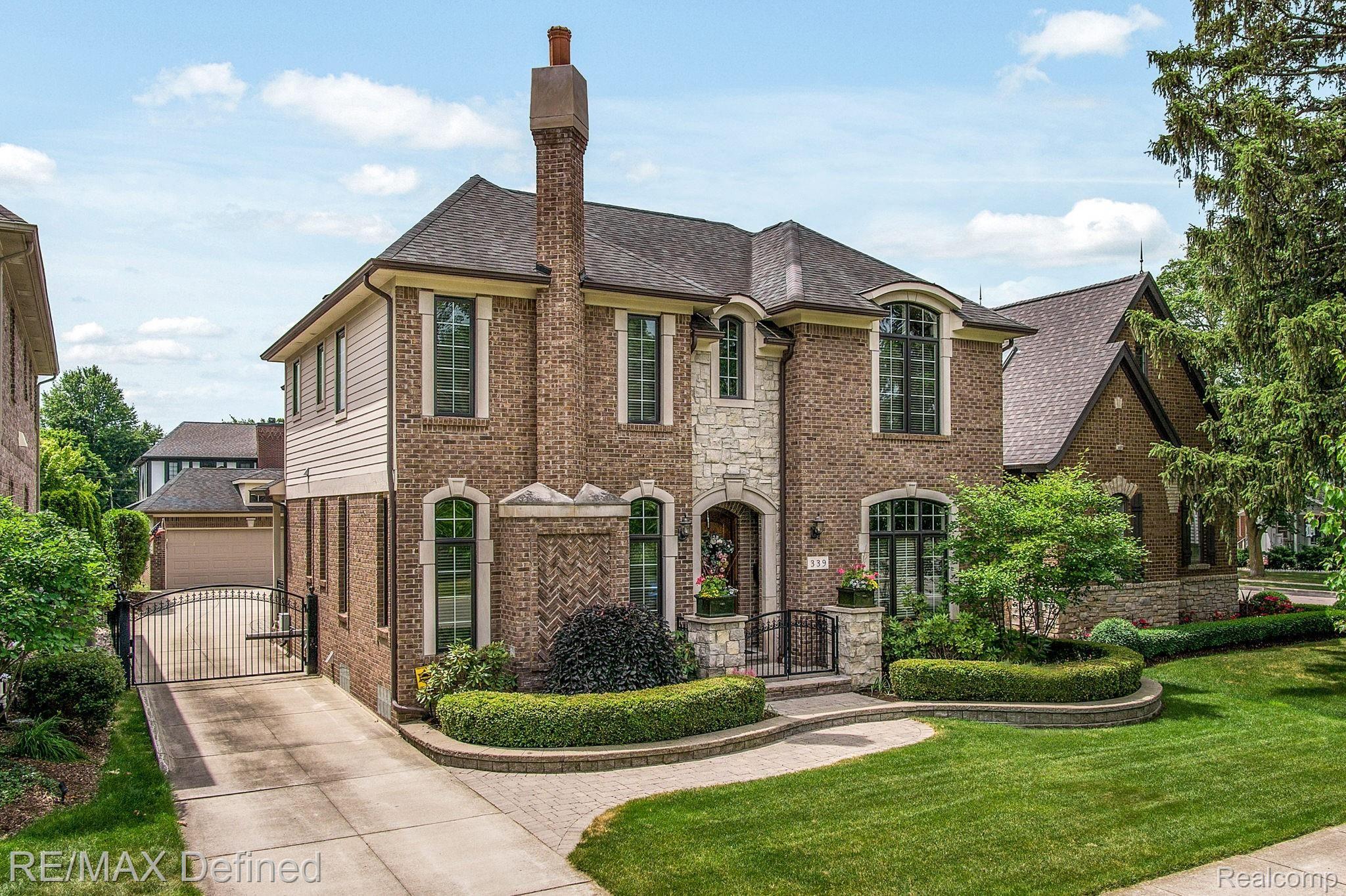 Ferndale-Exterior-03.jpg