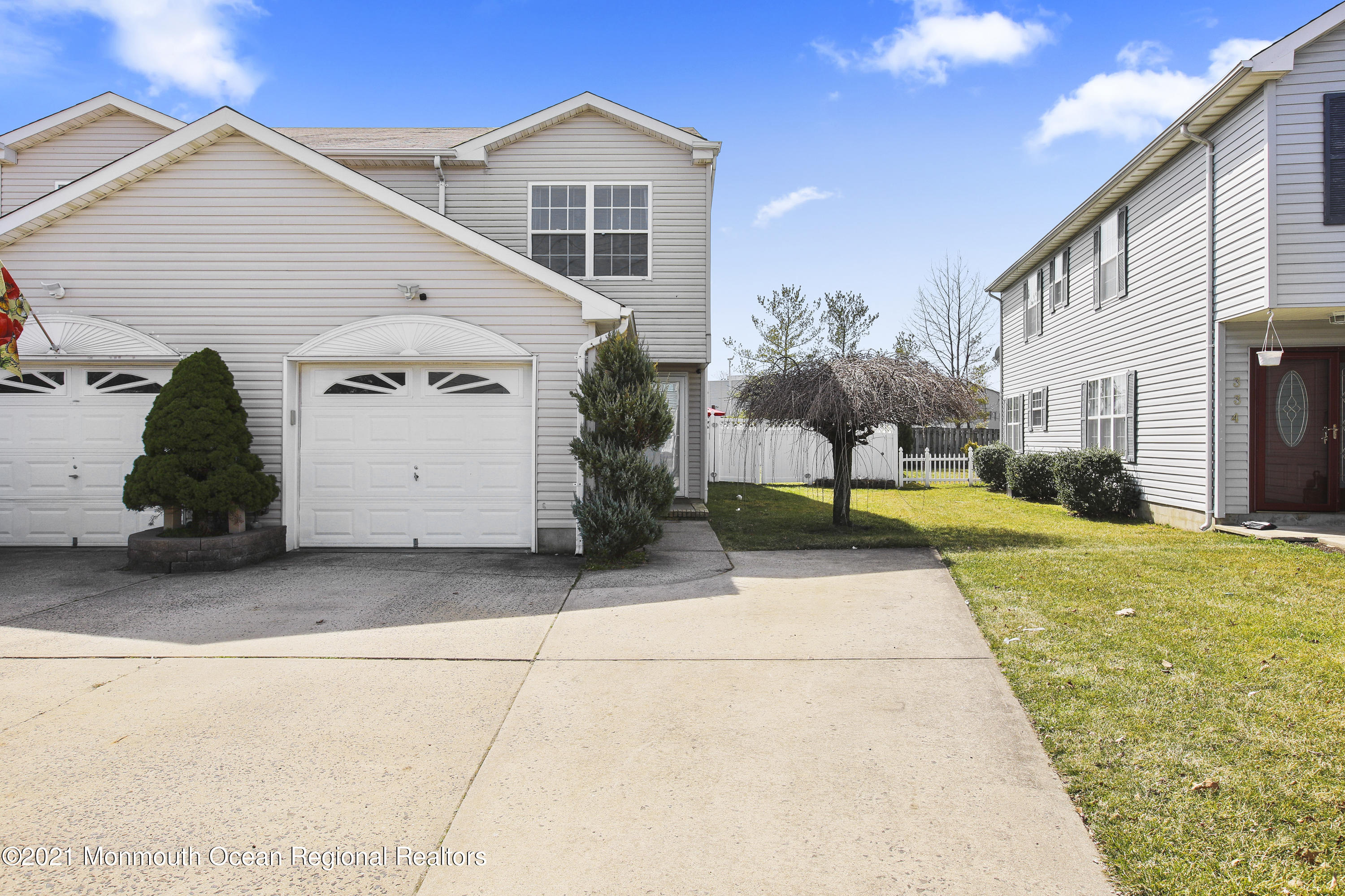 336 Main Street Keyport, NJ 07735 - Photo 3 of 22 5W5A1075