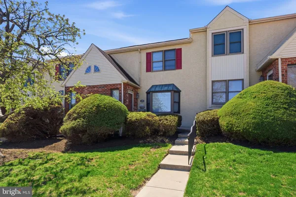 $319,900 | 226 Stone Ridge Drive, Unit 226, Norristown, PA 19403