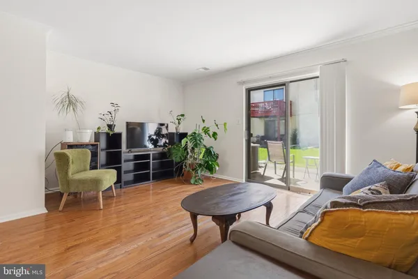 $319,900 | 226 Stone Ridge Drive, Unit 226, Norristown, PA 19403