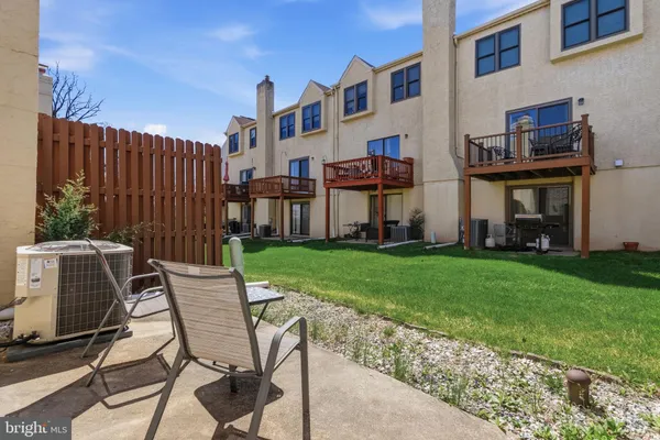 $319,900 | 226 Stone Ridge Drive, Unit 226, Norristown, PA 19403