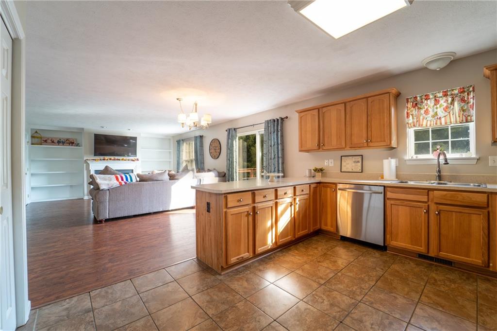 413 Lemmon Road Latrobe, PA 15650 - Photo 6 of 23 Open floor plan