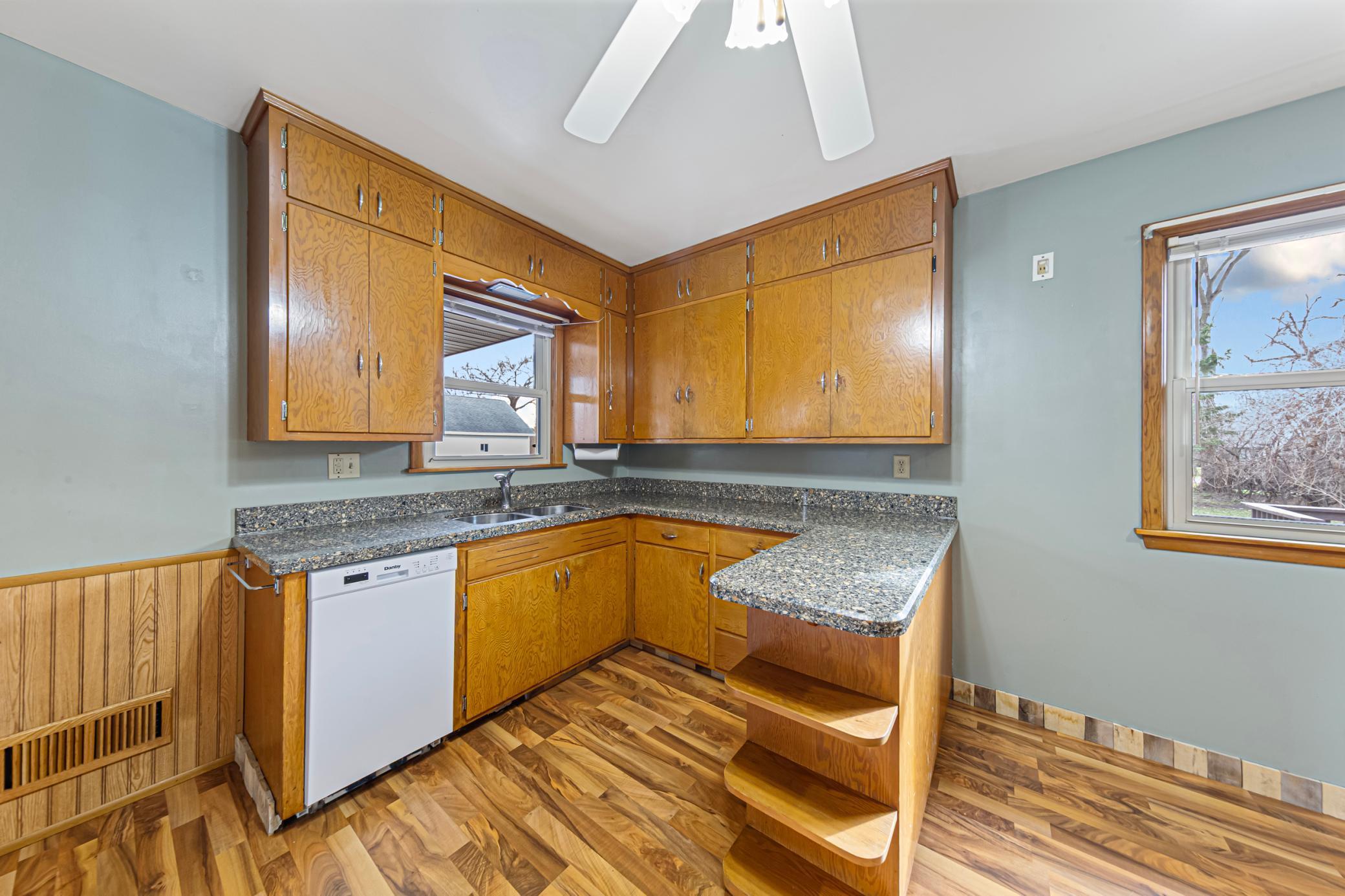 1235 East Main Street Mankato, MN 56001 - Photo 6 of 33