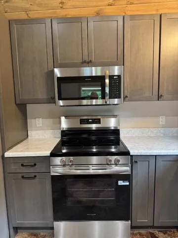 $210,000 | 54 North Elm Street, Hesperia, MI 49421