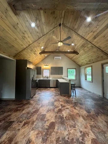 $210,000 | 54 North Elm Street, Hesperia, MI 49421