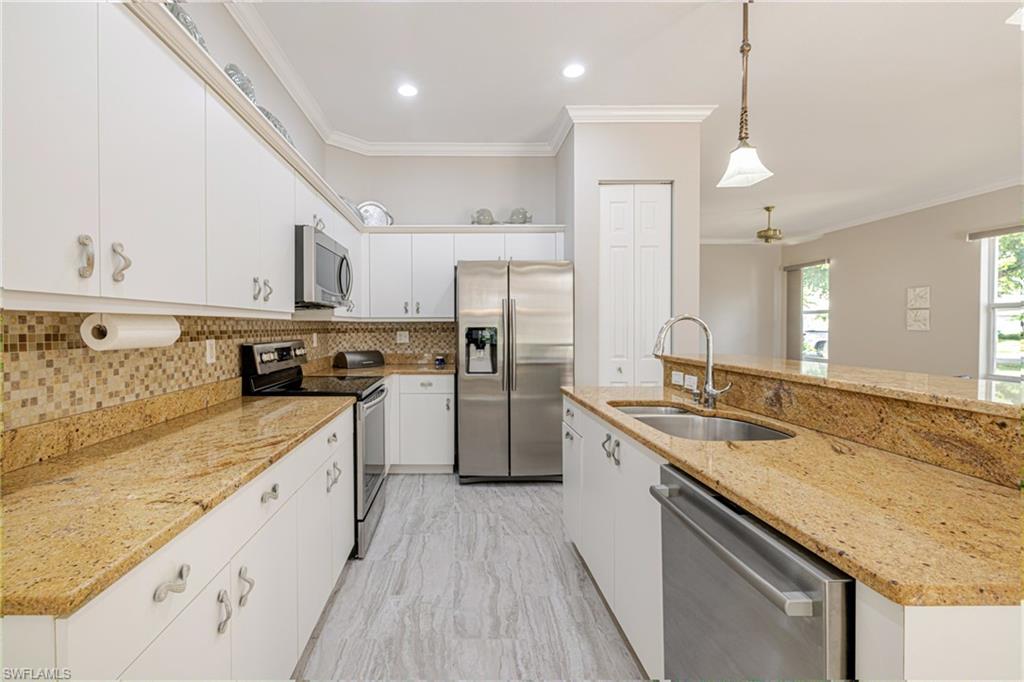 9011 Springview Loop Estero, FL 33928 - Photo 17 of 50 Gallery Image 17
