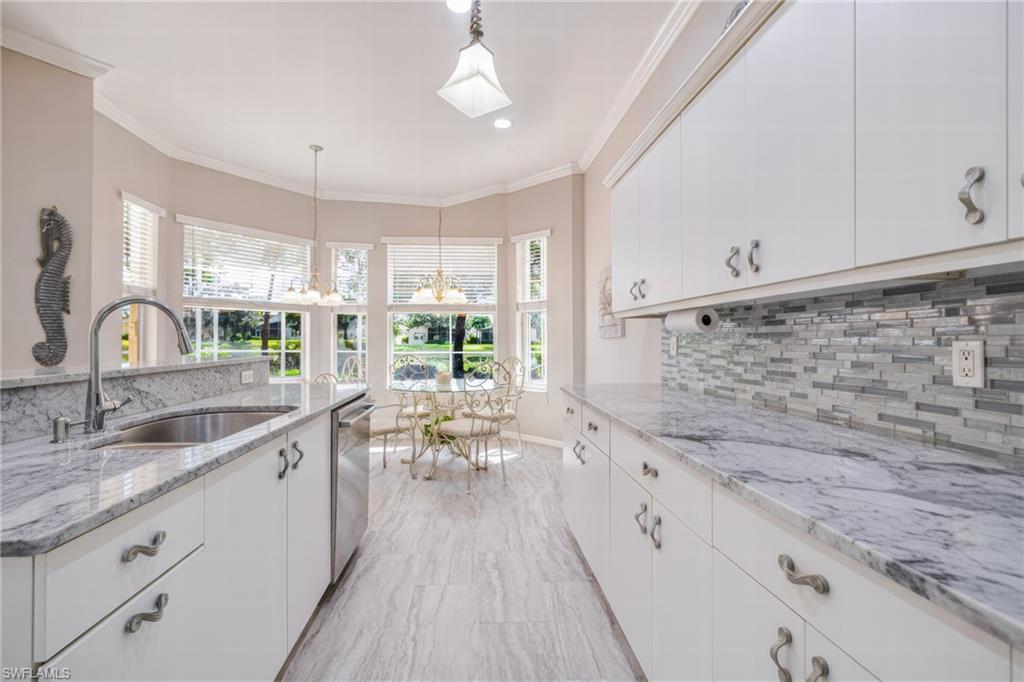 9011 Springview Loop Estero, FL 33928 - Photo 34 of 50 Virtual updated kitchen