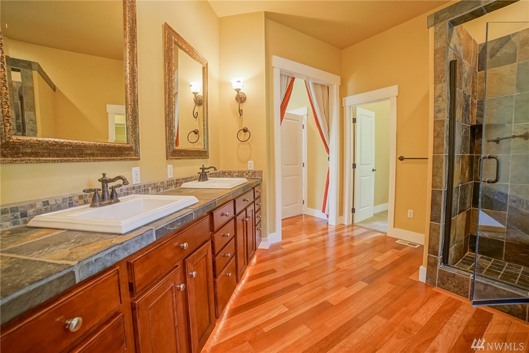 14530 Cavalli Road Southeast Olalla, WA 98359 - Photo 16 of 25 Gallery Image 16
