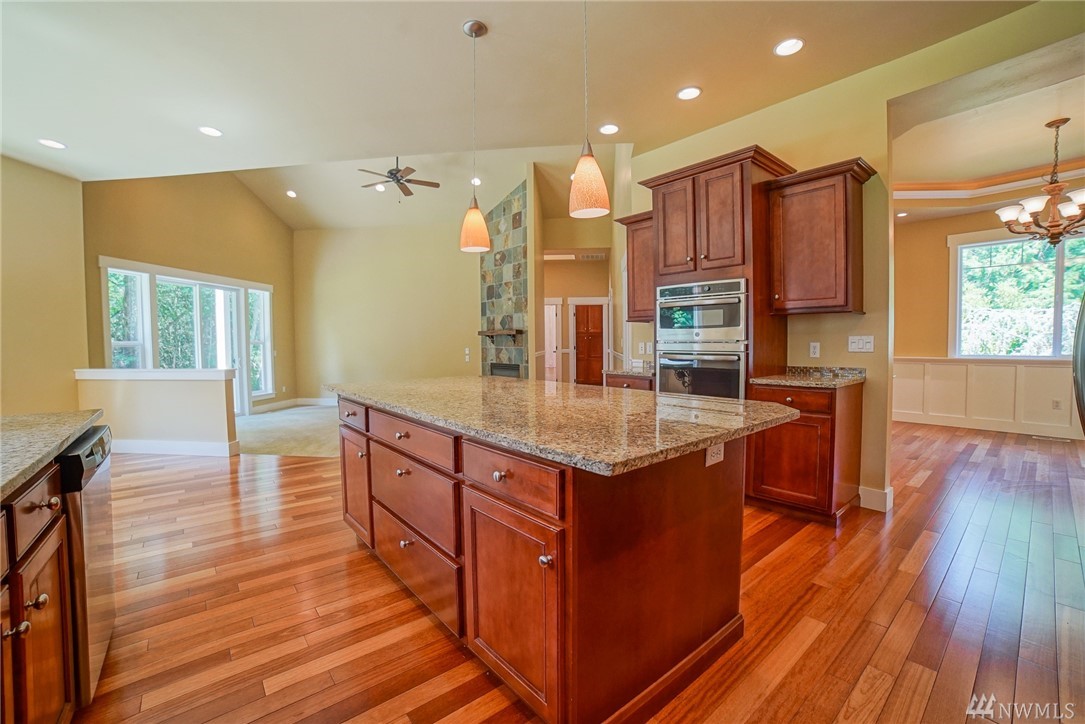 14530 Cavalli Road Southeast Olalla, WA 98359 - Photo 6 of 25 Gallery Image 6