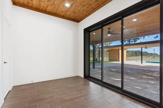 $1,175,000 | 1215 East Stegall Drive, Robinson, TX 76706