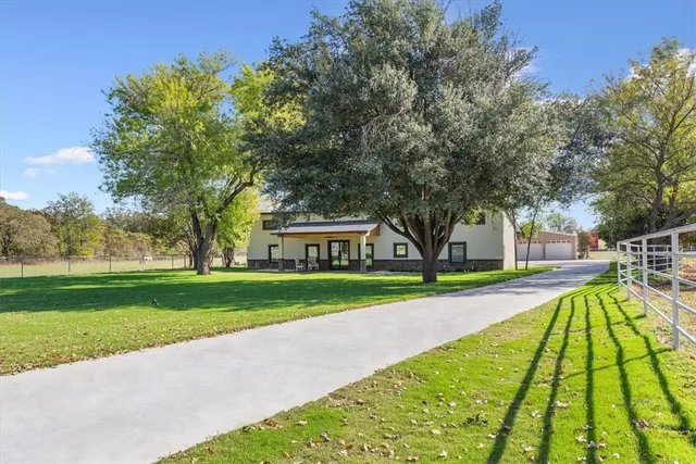 $1,175,000 | 1215 East Stegall Drive, Robinson, TX 76706