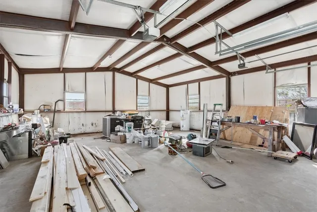 $1,175,000 | 1215 East Stegall Drive, Robinson, TX 76706