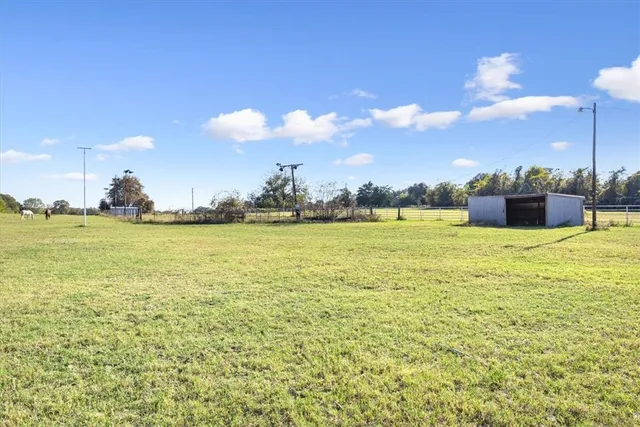 $1,175,000 | 1215 East Stegall Drive, Robinson, TX 76706