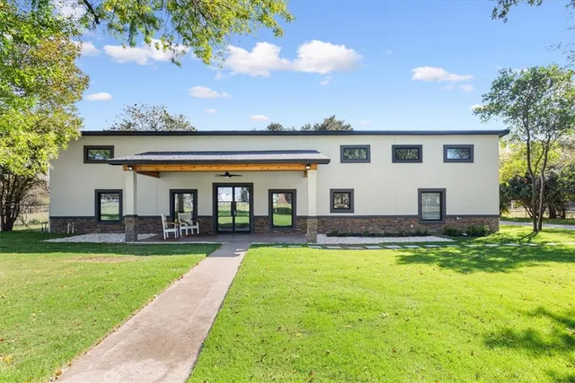 $1,175,000 | 1215 East Stegall Drive, Robinson, TX 76706