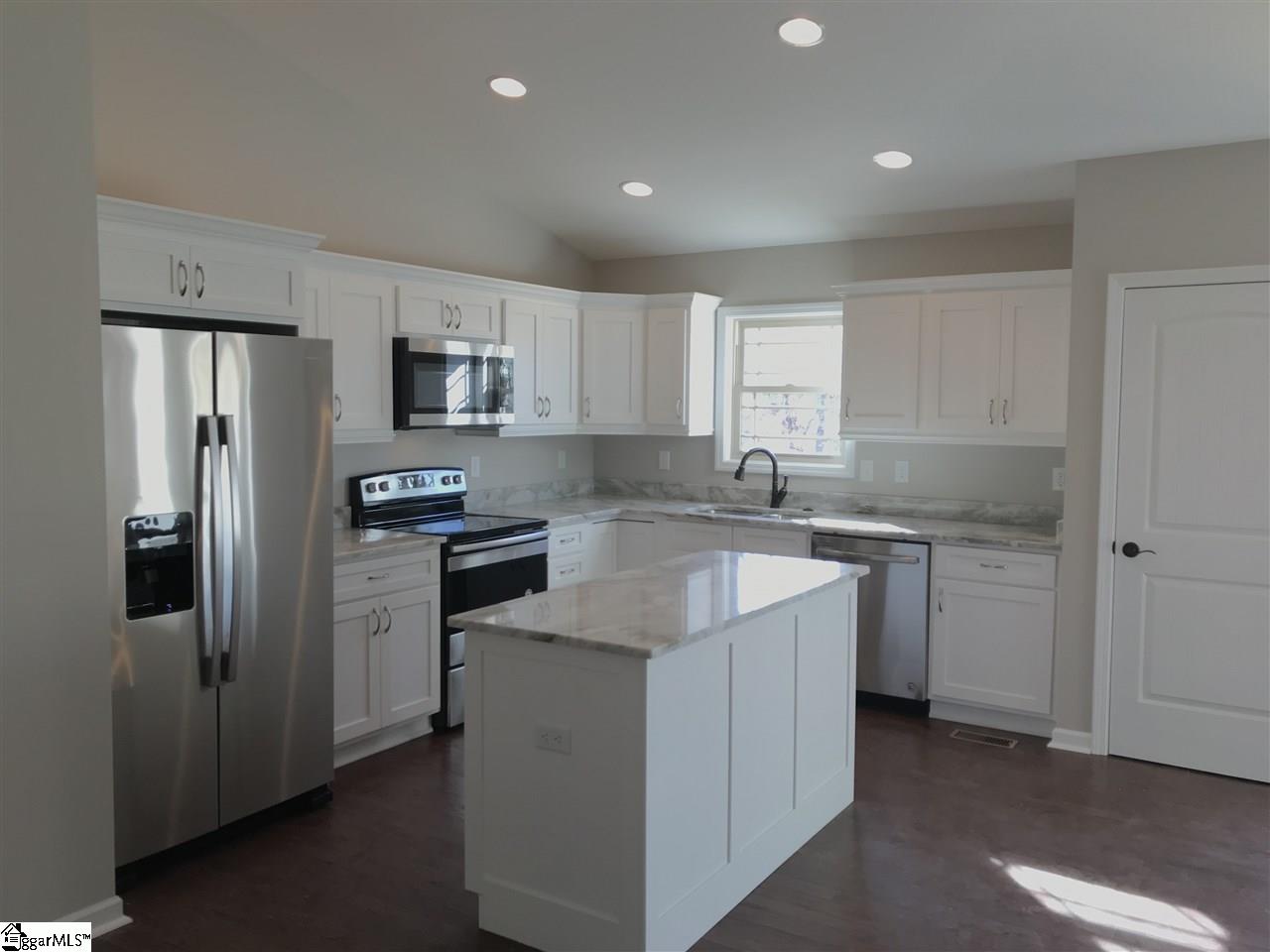 421 Bolding Road Liberty, SC 29657 - Photo 11 of 29