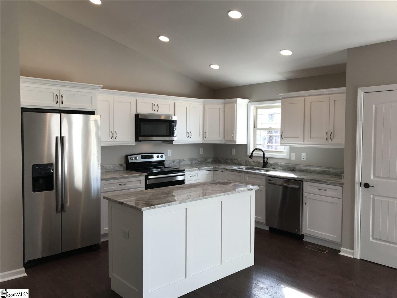 421 Bolding Road Liberty, SC 29657 - Photo 9 of 29