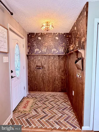 $309,900 | 1526 East Grand Avenue, Tower City, PA 17980