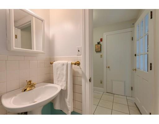 126 Robin Hill Road Chelmsford, MA 01824 - Photo 16 of 30 Gallery Image 16