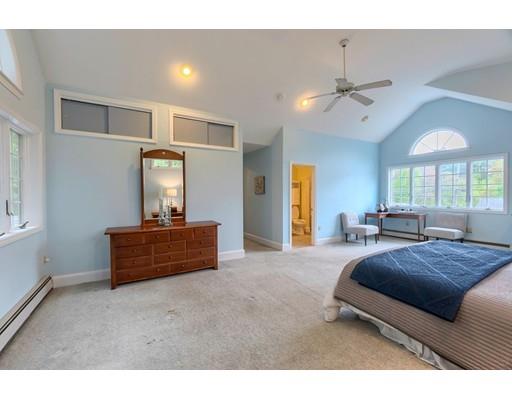 126 Robin Hill Road Chelmsford, MA 01824 - Photo 19 of 30 Gallery Image 19