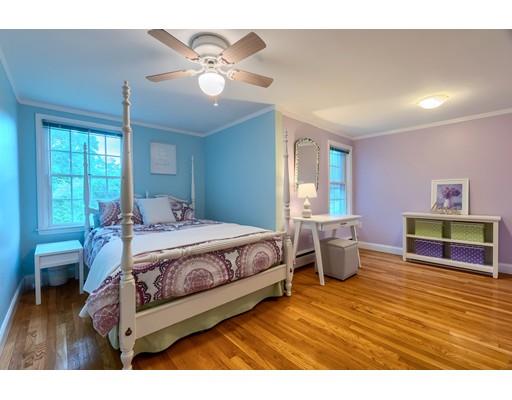 126 Robin Hill Road Chelmsford, MA 01824 - Photo 26 of 30 Gallery Image 26