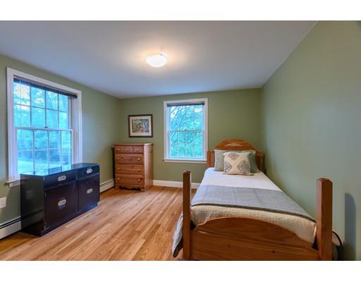126 Robin Hill Road Chelmsford, MA 01824 - Photo 27 of 30 Gallery Image 27