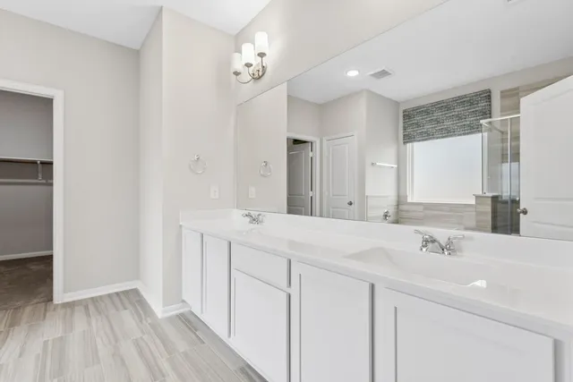 $2,310 | 301 Clearlake Drive, Hutto, TX 78634