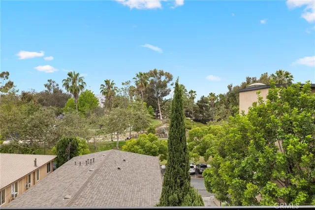 $390,000 | 460 Golden Avenue, Unit 434, Long Beach, CA 90802