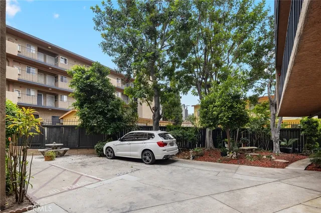 $390,000 | 460 Golden Avenue, Unit 434, Long Beach, CA 90802