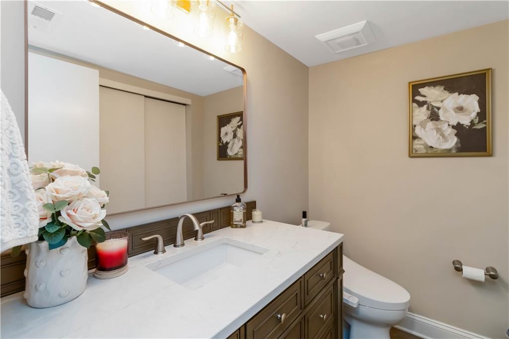 1960 Variations Drive Northeast Atlanta, GA 30329 - Photo 15 of 30