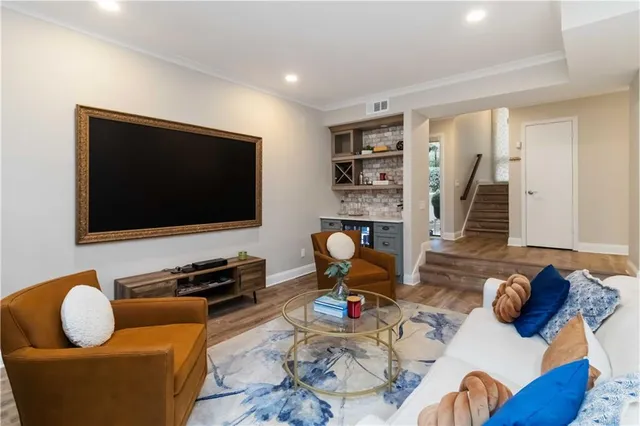 $2,500 | 1960 Variations Drive Northeast, Atlanta, GA 30329