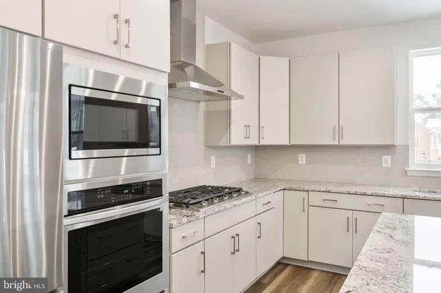 $788,038 | 11568 Chapman Mill Drive, Glen Allen, VA 23060