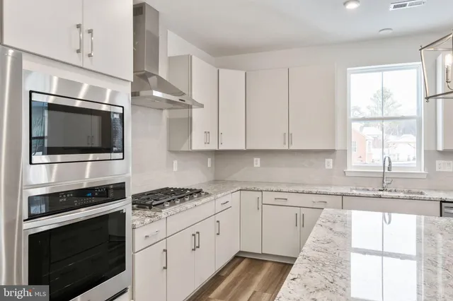 $788,038 | 11568 Chapman Mill Drive, Glen Allen, VA 23060