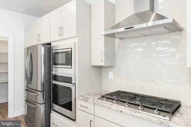 $788,038 | 11568 Chapman Mill Drive, Glen Allen, VA 23060