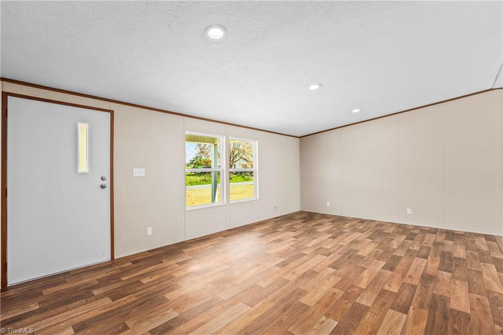 3932 Pride's Road East Bend, NC 27018 - Photo 4 of 19