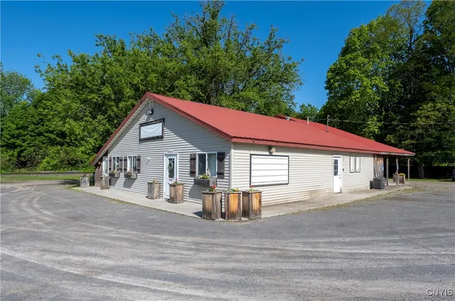 $399,000 | 2624 County Rte 2, Richland, NY 13144