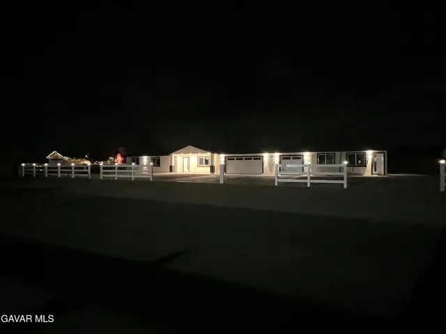 $750,000 | 9506 East Ave T14, Littlerock, CA 93543