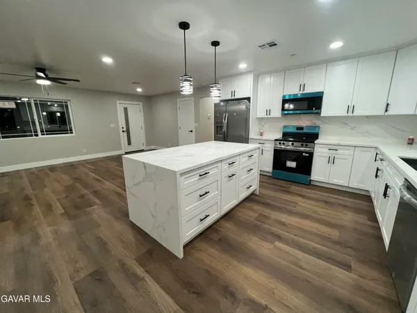 $750,000 | 9506 East Ave T14, Littlerock, CA 93543
